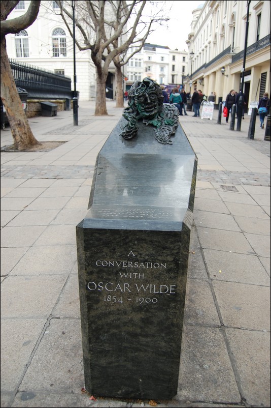 482_oscar_wilde_02.jpg