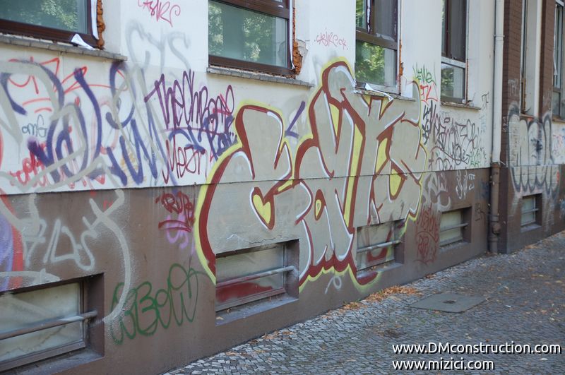 783_graffiti_berlin1_04.JPG